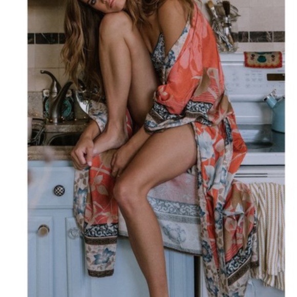 Boho Vibrant Floral Tropical Print Belted Kimono Cover up - Picture 2 of 7